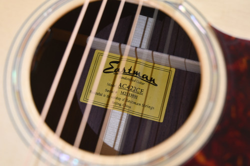 Eastman AC422CE Grand Auditorium Acoustic Electric Guitar – Sitka Spruce & Ovangkol - View 4