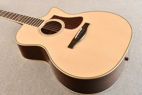 Eastman AC422CE Grand Auditorium Acoustic Electric Guitar – Sitka Spruce & Ovangkol - View 5