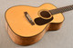 Martin Custom Shop 0 28 Style Carpathian Spruce Flamed Myrtlewood #2799767 - Beauty 