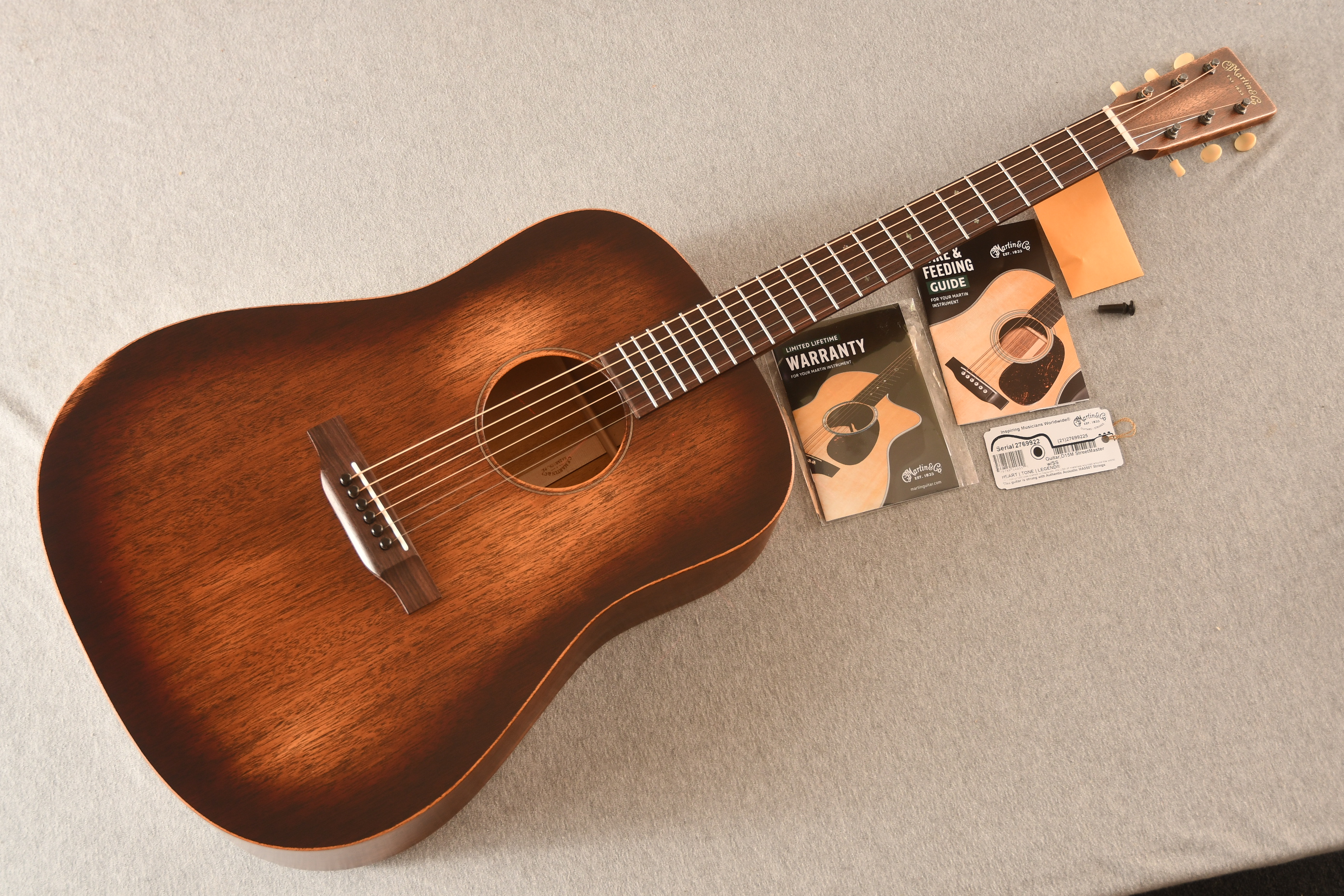 ギター MARTIN D-15M Street Master Martin D-15M StreetMaster® Acoustic Guitar | Martin Guitar