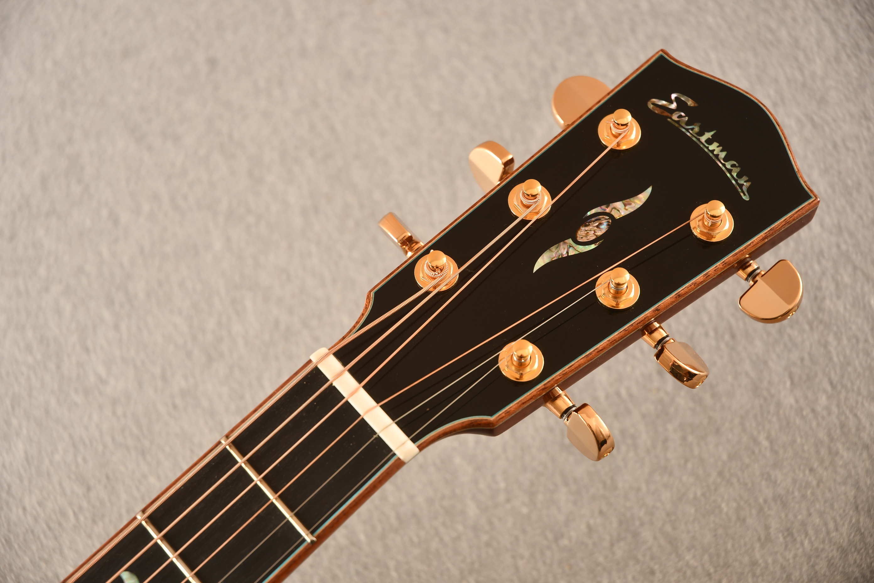 ハガティ出品 Eastman AC522CE アコースティックギター Eastman AC522CE-GB Grand Auditorium Acoustic Guitar LR Baggs