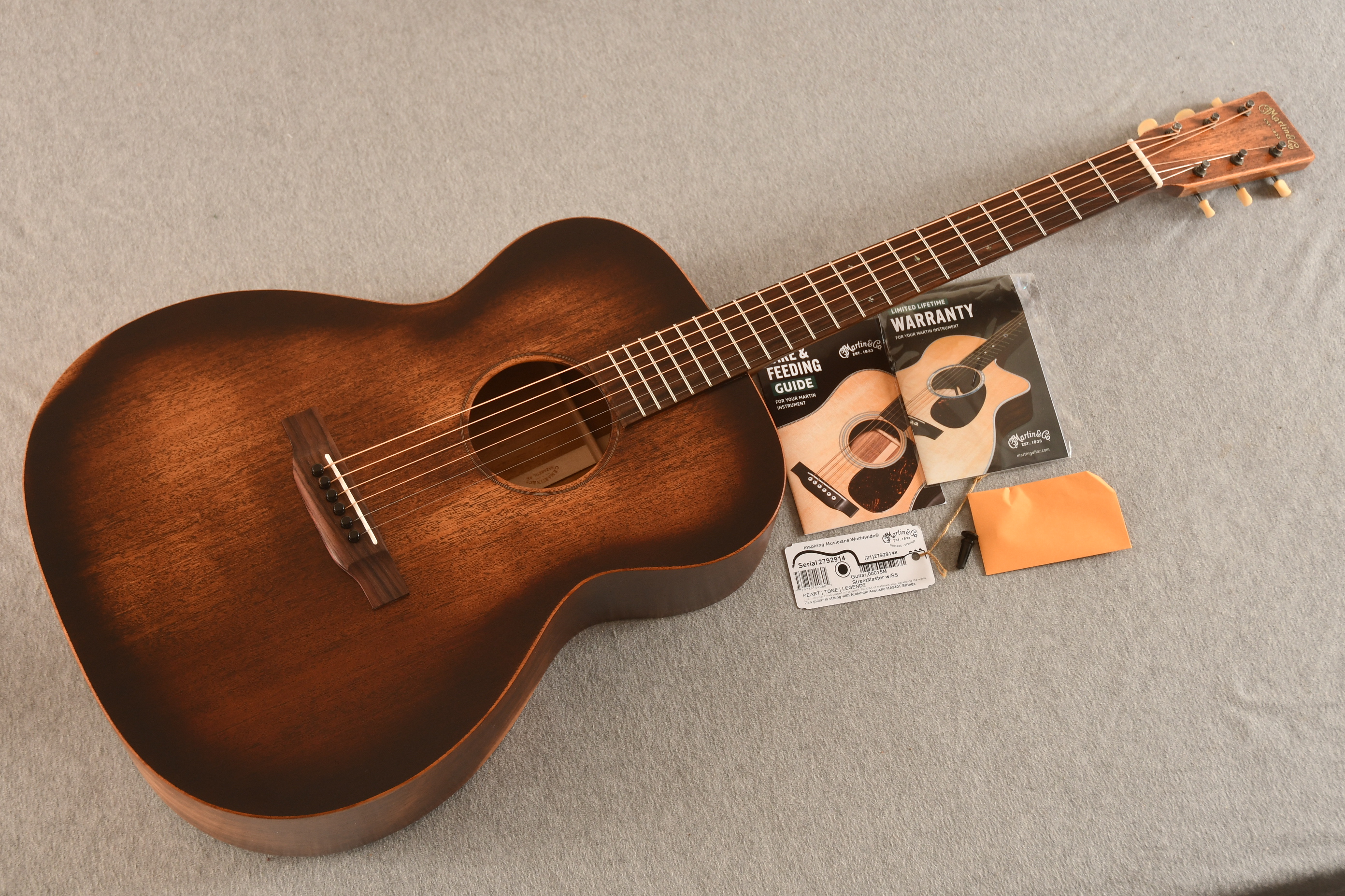 Martin 000-15M StreetMaster #2792914 Floor Model