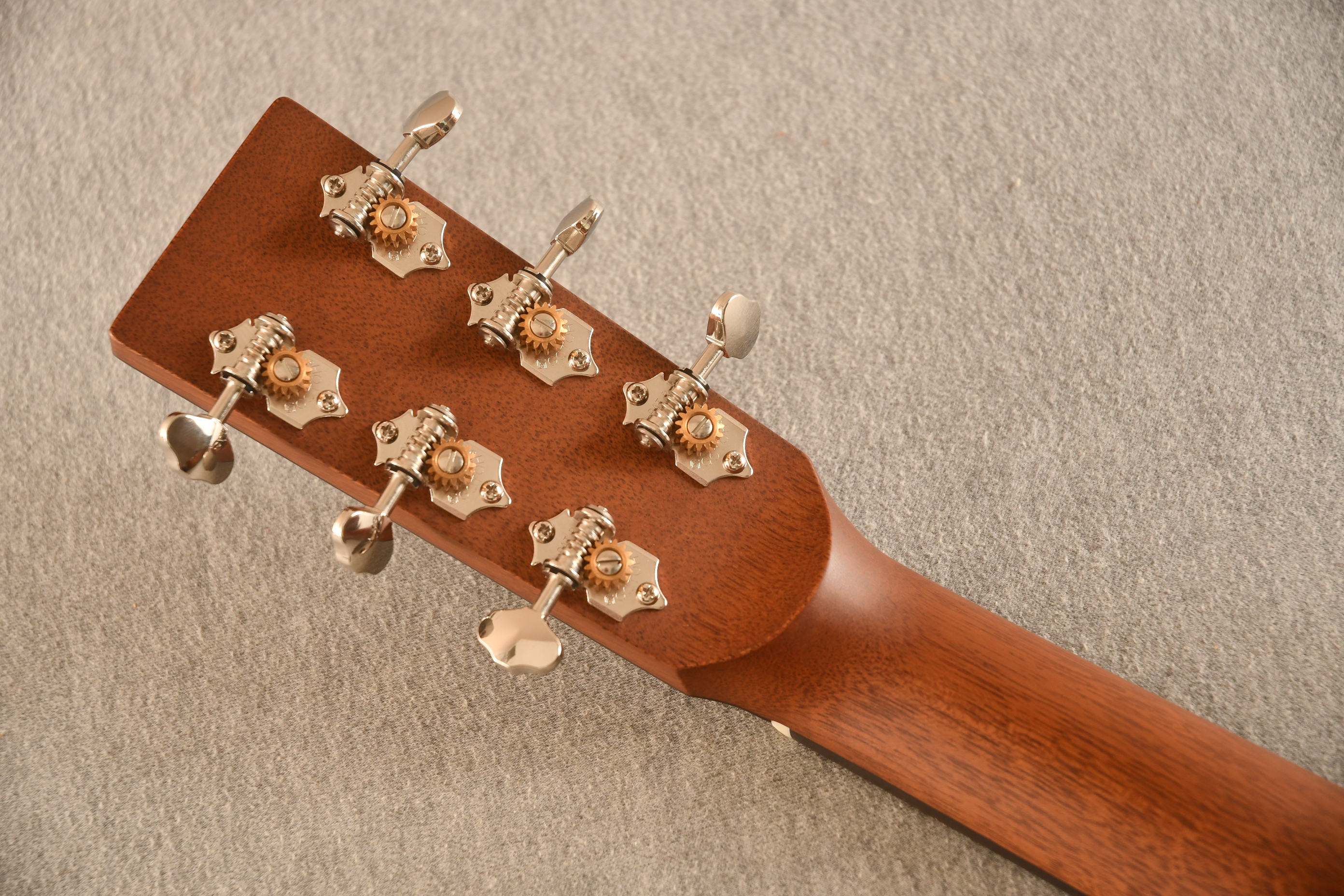 THEDRIPPER BOX DAMNGOOD!! × NATURE TONES Boucher Guitar BT-41T-G Torrefied Adirondack Mahogany OM Hybrid
