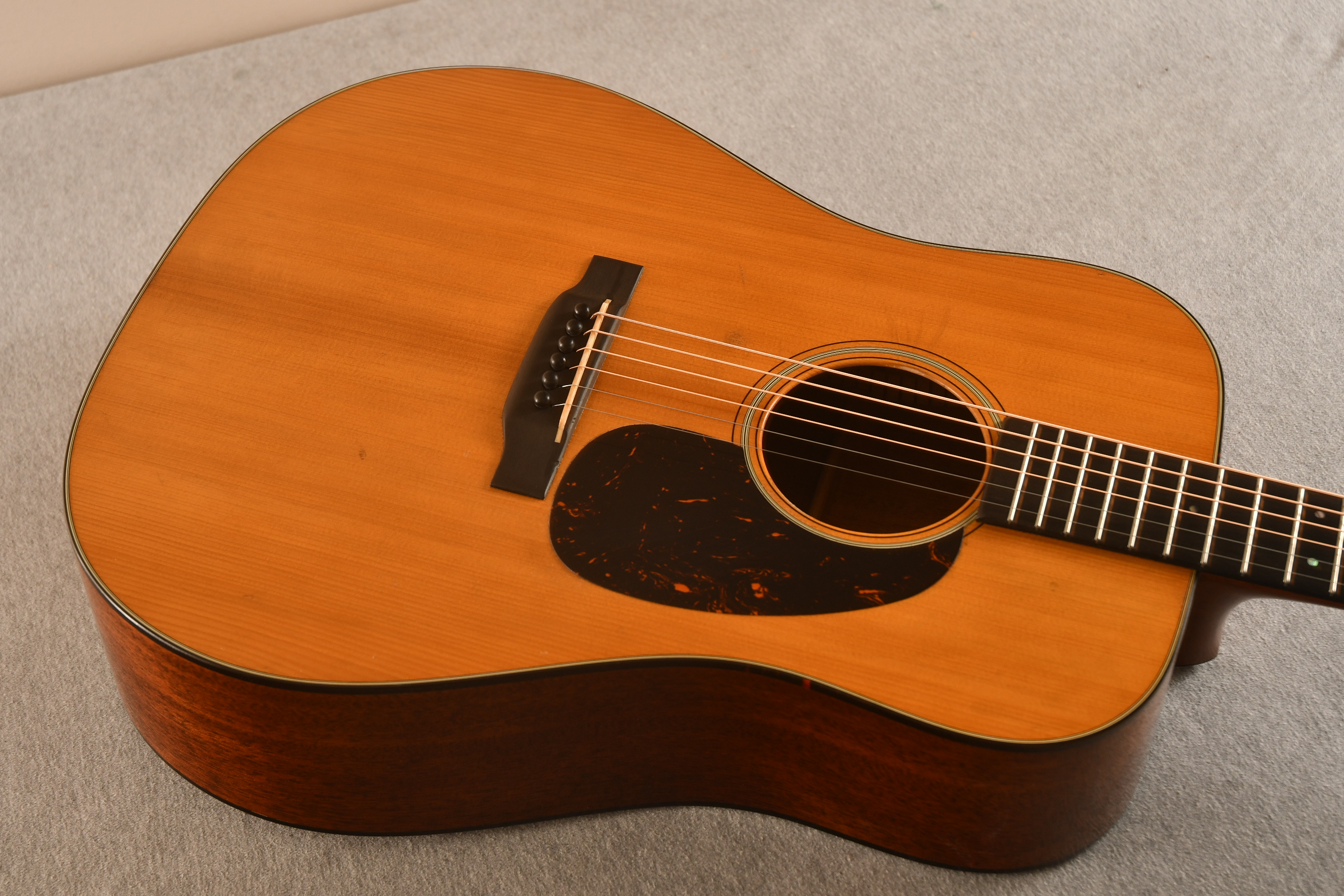 Martin D-18 Authentic 1937 Aged Acoustic Guitar #2915494