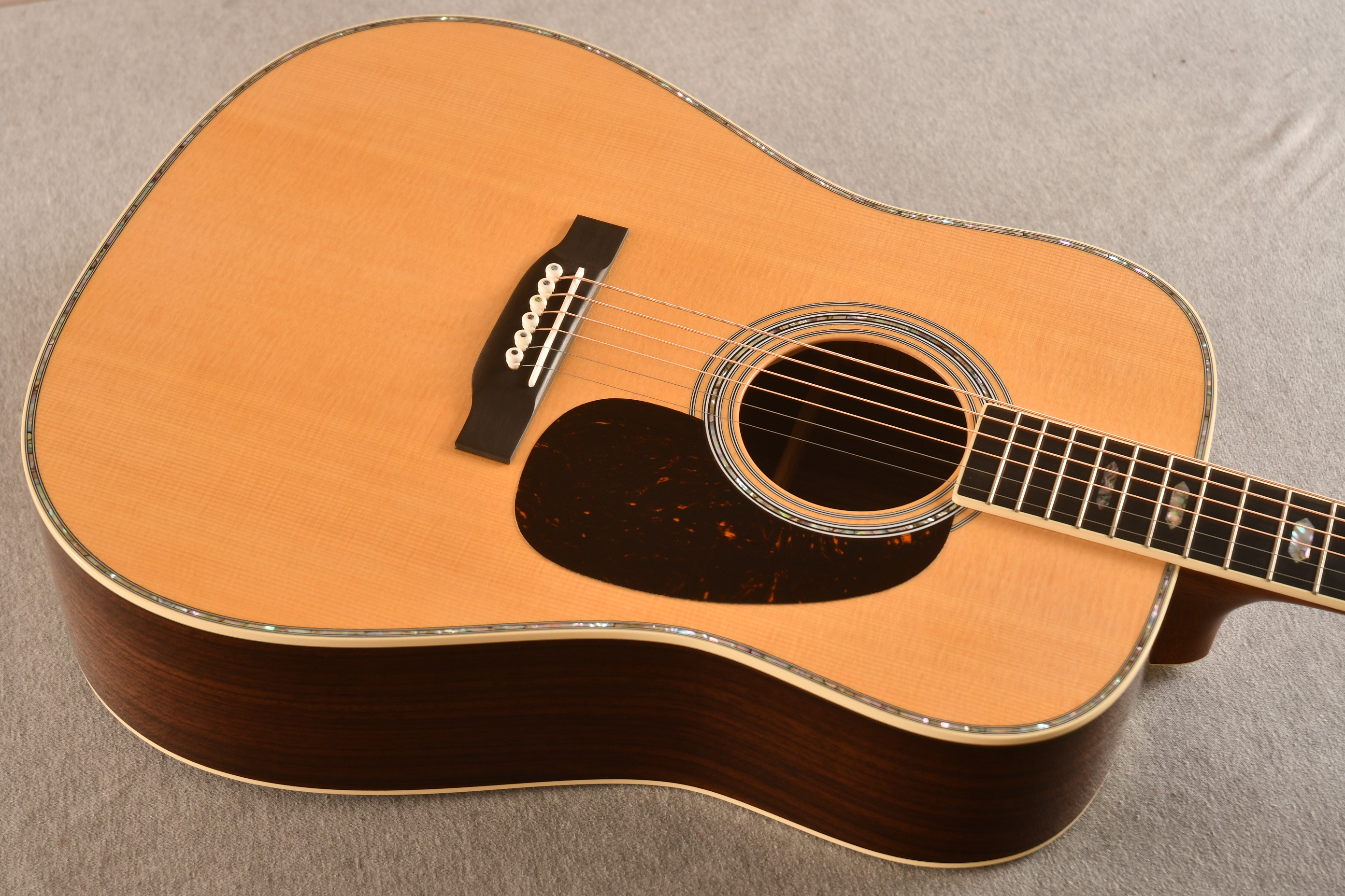 マーティンD-41 Martin D-41 Acoustic Guitar | Retired | Martin Guitar
