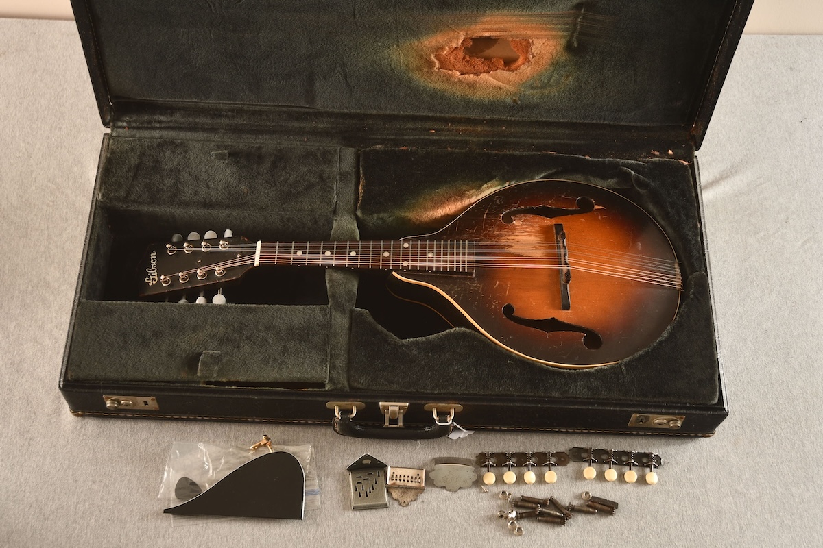 1940's Gibson A-00 Mandolin
