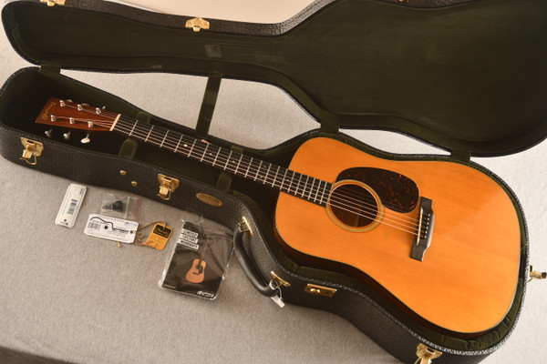 Martin D-18 （1992年製、シリアルナンバー516742）