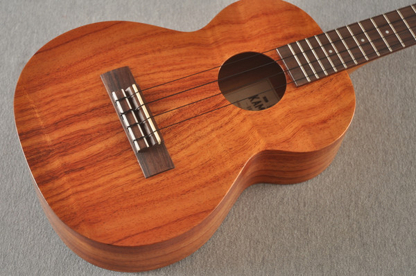 Kamaka HF-3 Tenor Ukulele Made In Hawaii - Hawaiian Koa - 220466