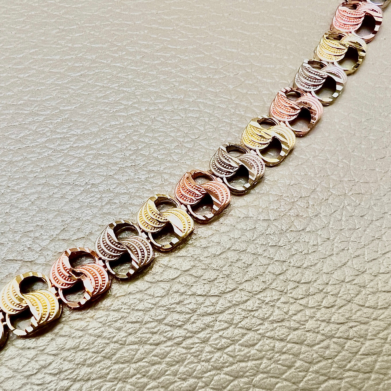 Amazon.com: 14k REAL Tri Color Gold Solid 3mm Star Diamond Cut Chain  Bracelet with Lobster Claw Clasp - 7.5