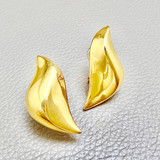 Dome Omega Earrings 7.80g