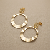 Gold Dangling Earrings 3.90g