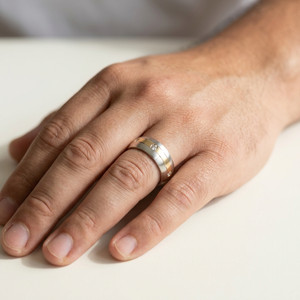 Matte Diamond Band 0.50tcw 18kt