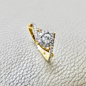 round halo engagement rings round halo engagement rings