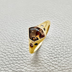 Warm-toned tanzanite sapphire and diamond ring 1.22tcw 14kt yellow gold front