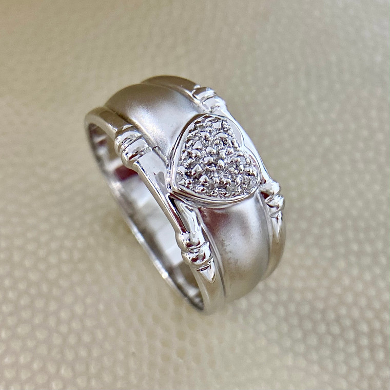 Heart Diamond Ring 0.08tcw