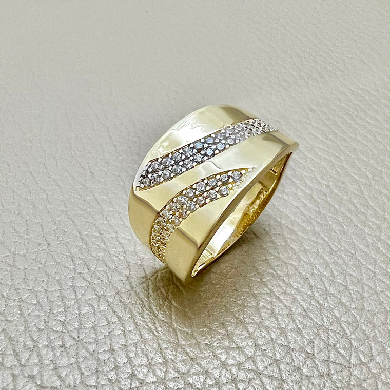 Gold Cubic Zirconia Ring  0.65tcw