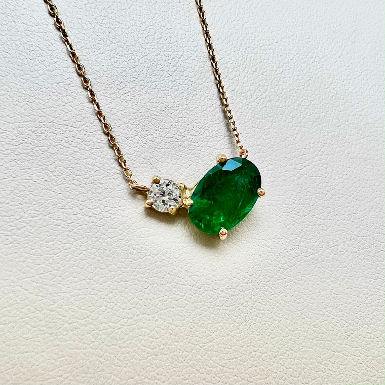 Oval Emerald And Diamond Necklace