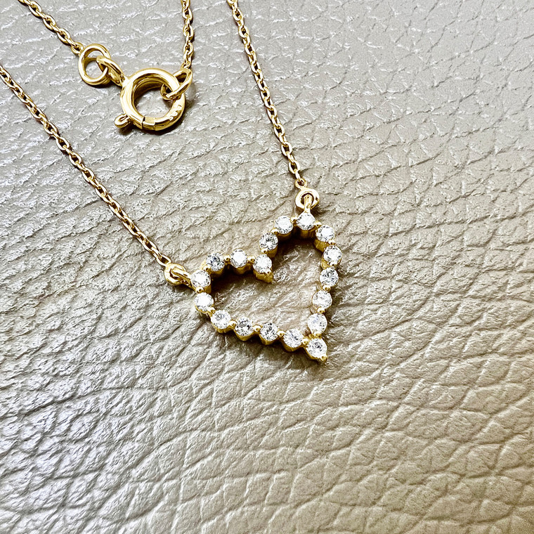 diamond heart necklace