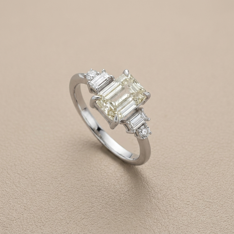 Emerald-cut diamond engagement ring — front view (2)