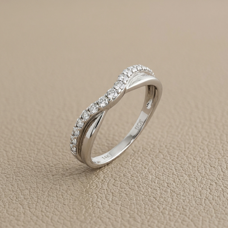 Curved Diamond Wedding Ring 0.50tcw
