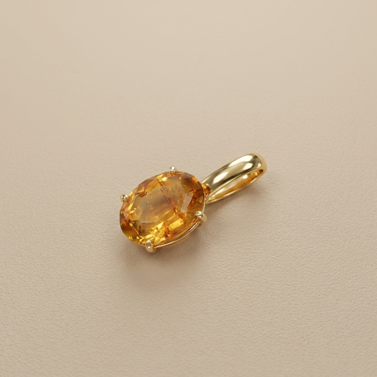 Oval citrine pendant necklace 2.50tcw 14kt yellow gold front view