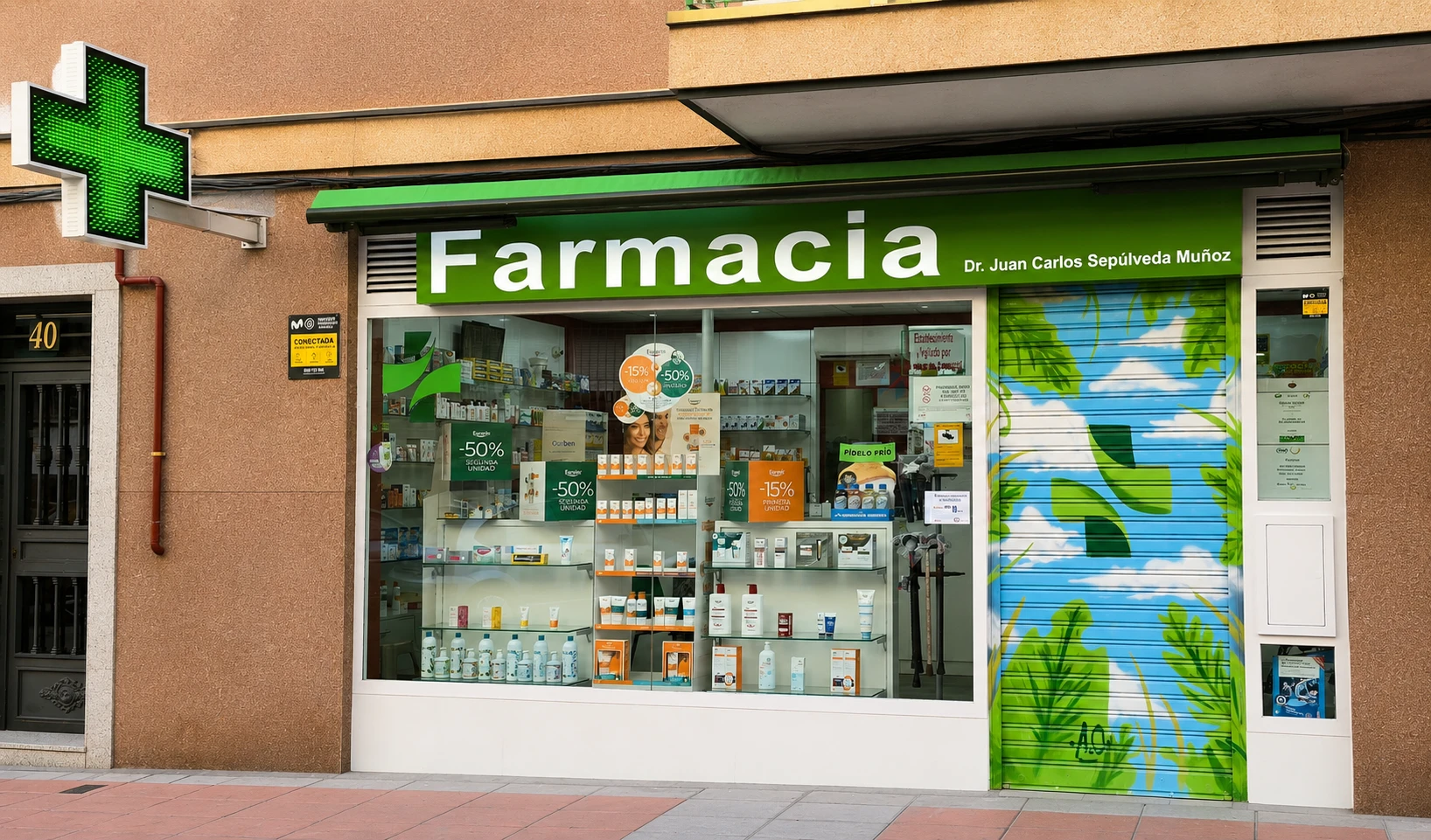 Exterior de la Farmacia Fra, en A Coruña