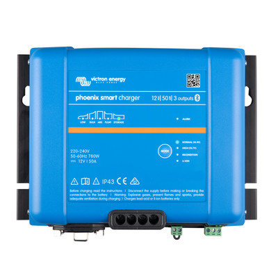 Victron Phoenix Smart IP43 12V 50A 3-Bank Charger