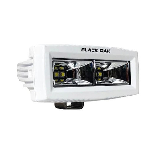 Black Oak 4" Marine Spreader Light Scene White Housing