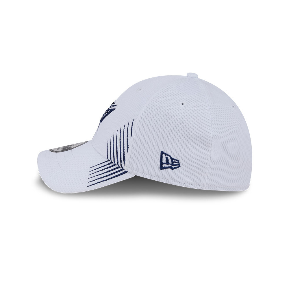 New Era 3930 Active White Flex Cap - Columbus Sportservice LLC