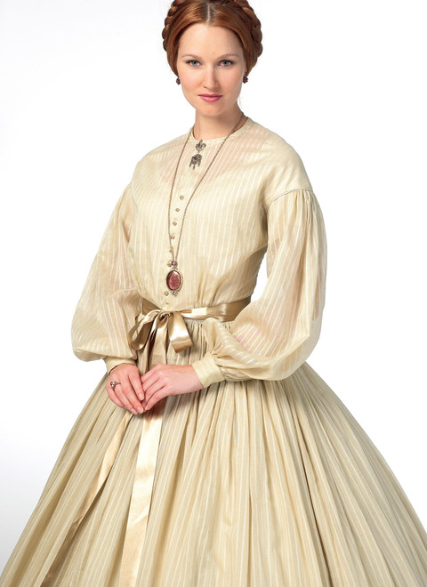 Butterick B5831 | Gathered Dress with Petticoat