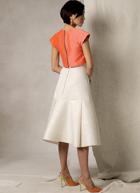 Vogue Patterns V1486 | Misses' Crop Top and Flared Yoke Skirt