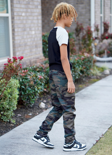 Simplicity S9561 | Boys' Knit Top and Woven Pants and Shorts