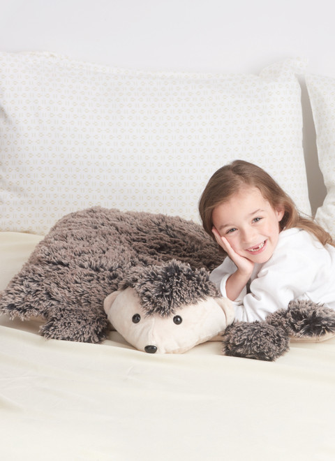 Simplicity S9732 | Plush Animal Pillow Cases