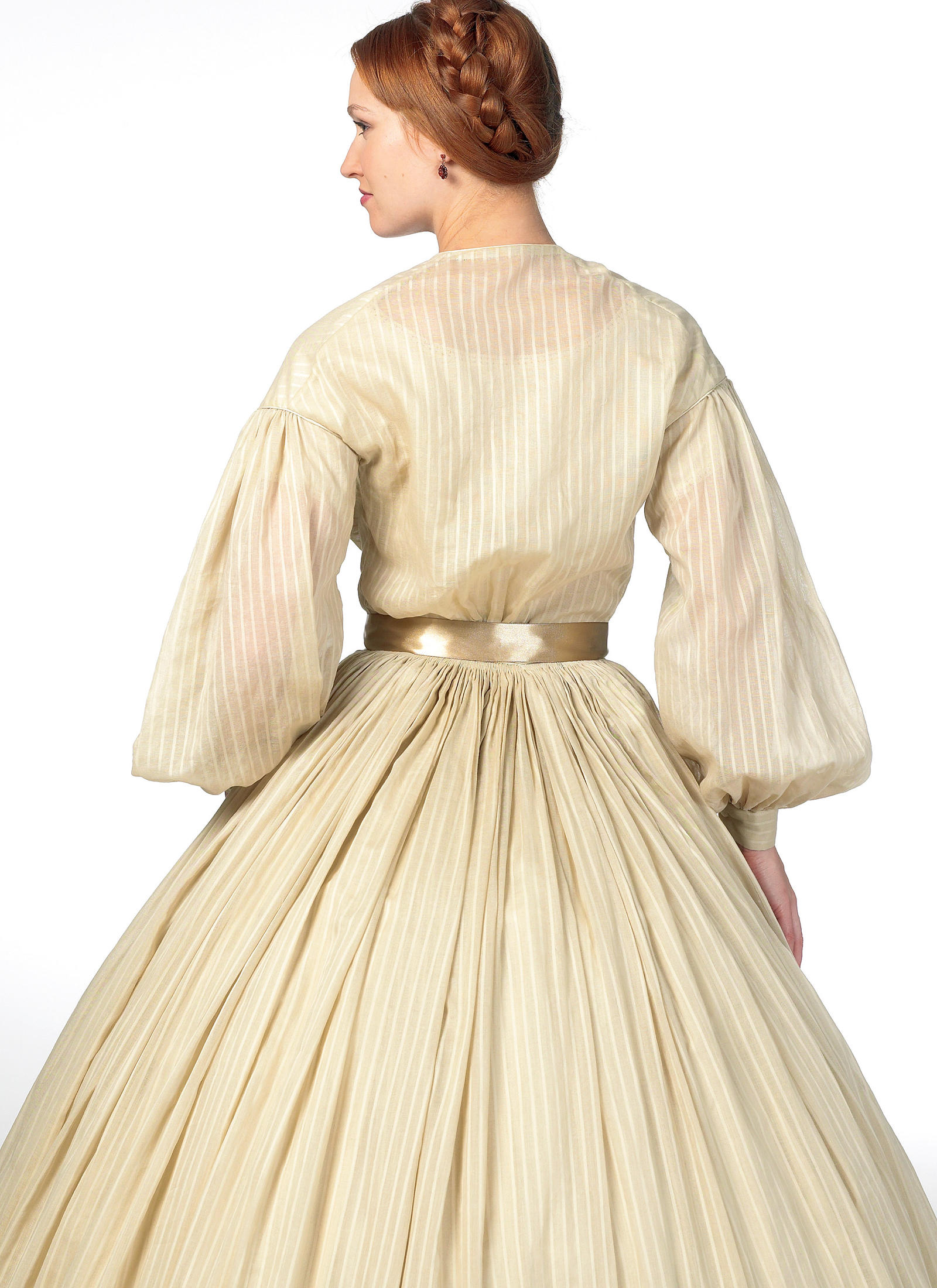 Butterick B5831 | Gathered Dress with Petticoat