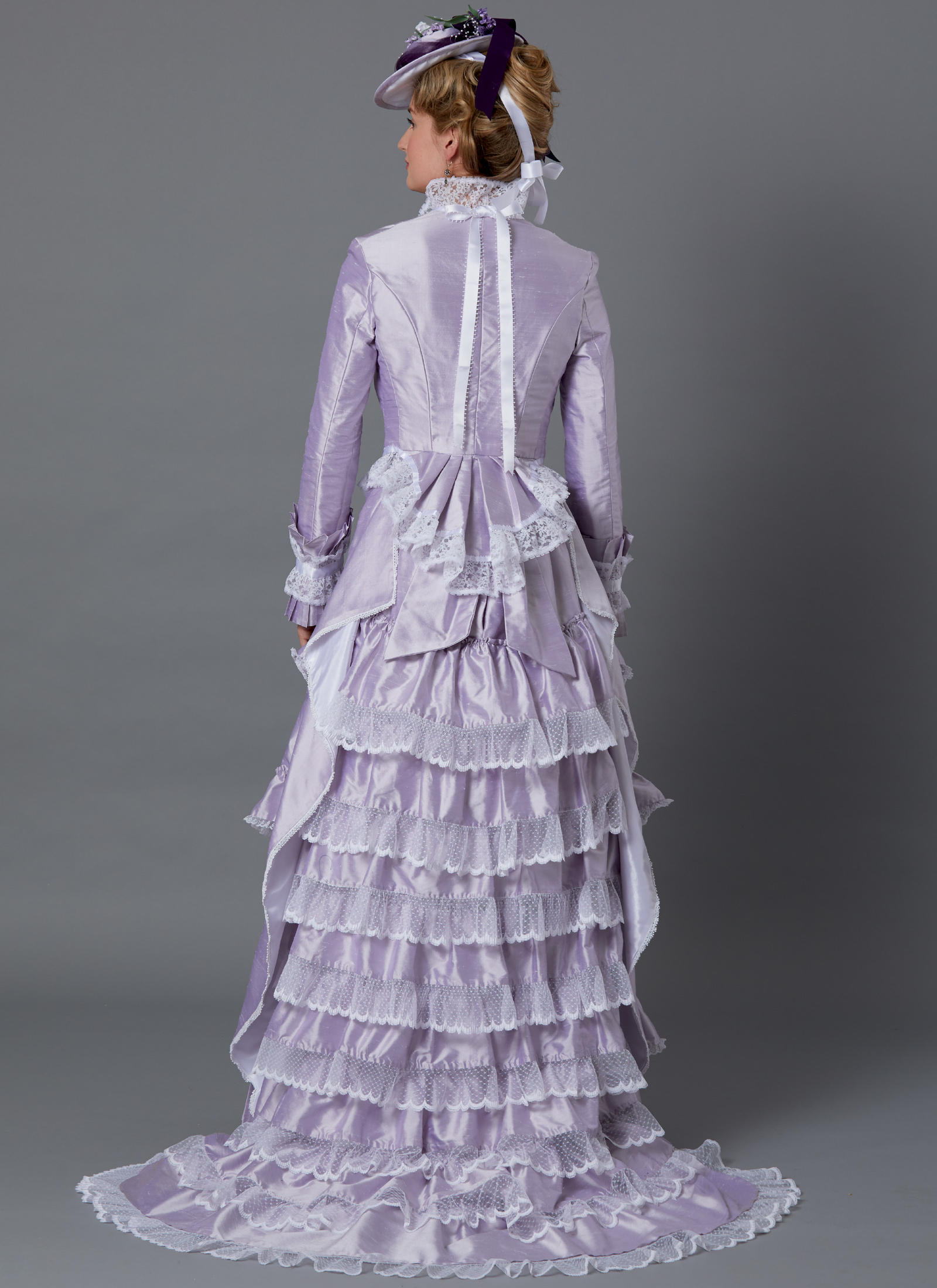Butterick B6692 | Misses' Costume