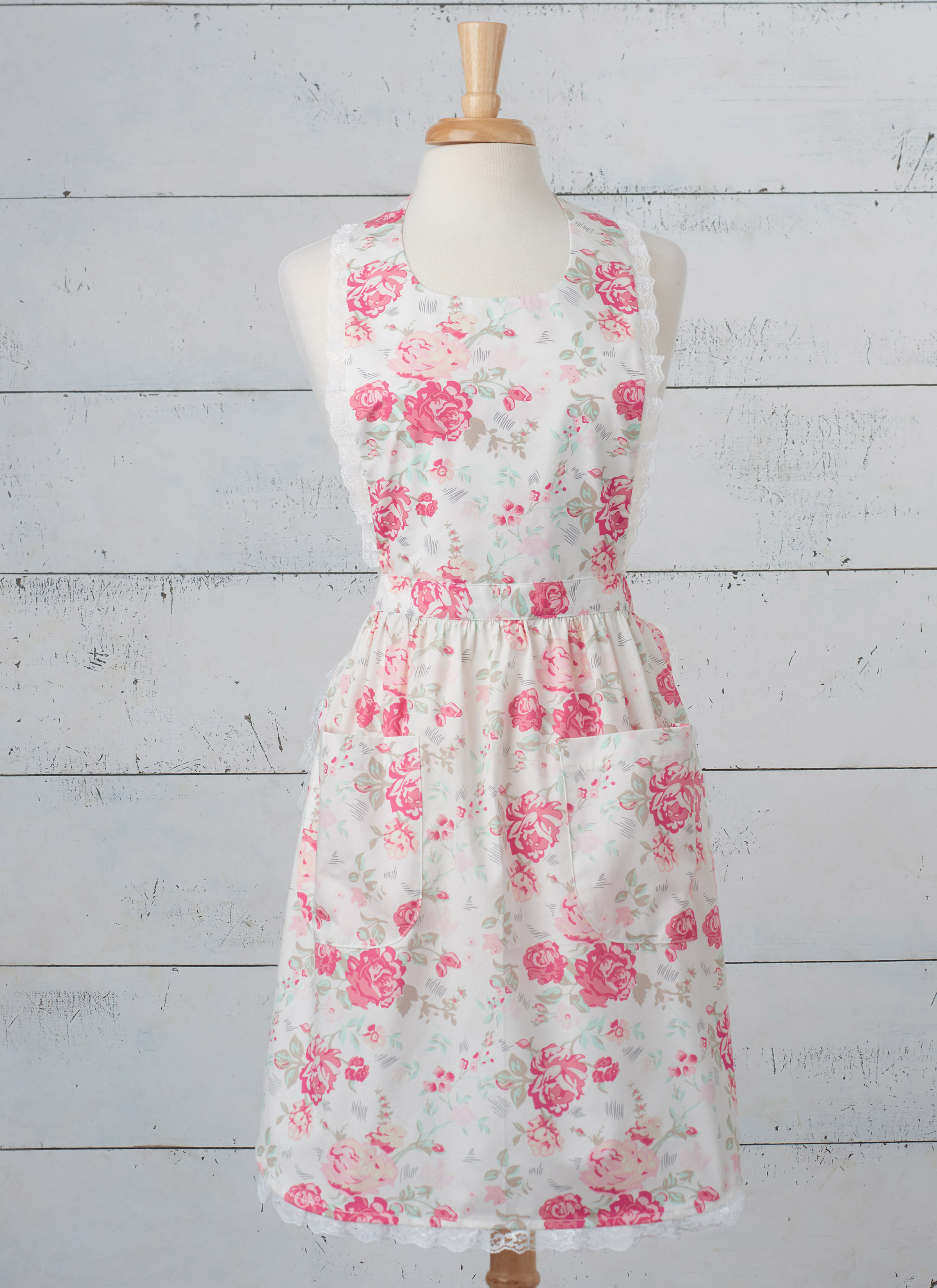 Simplicity S9301 | Kids' & Adults' Aprons