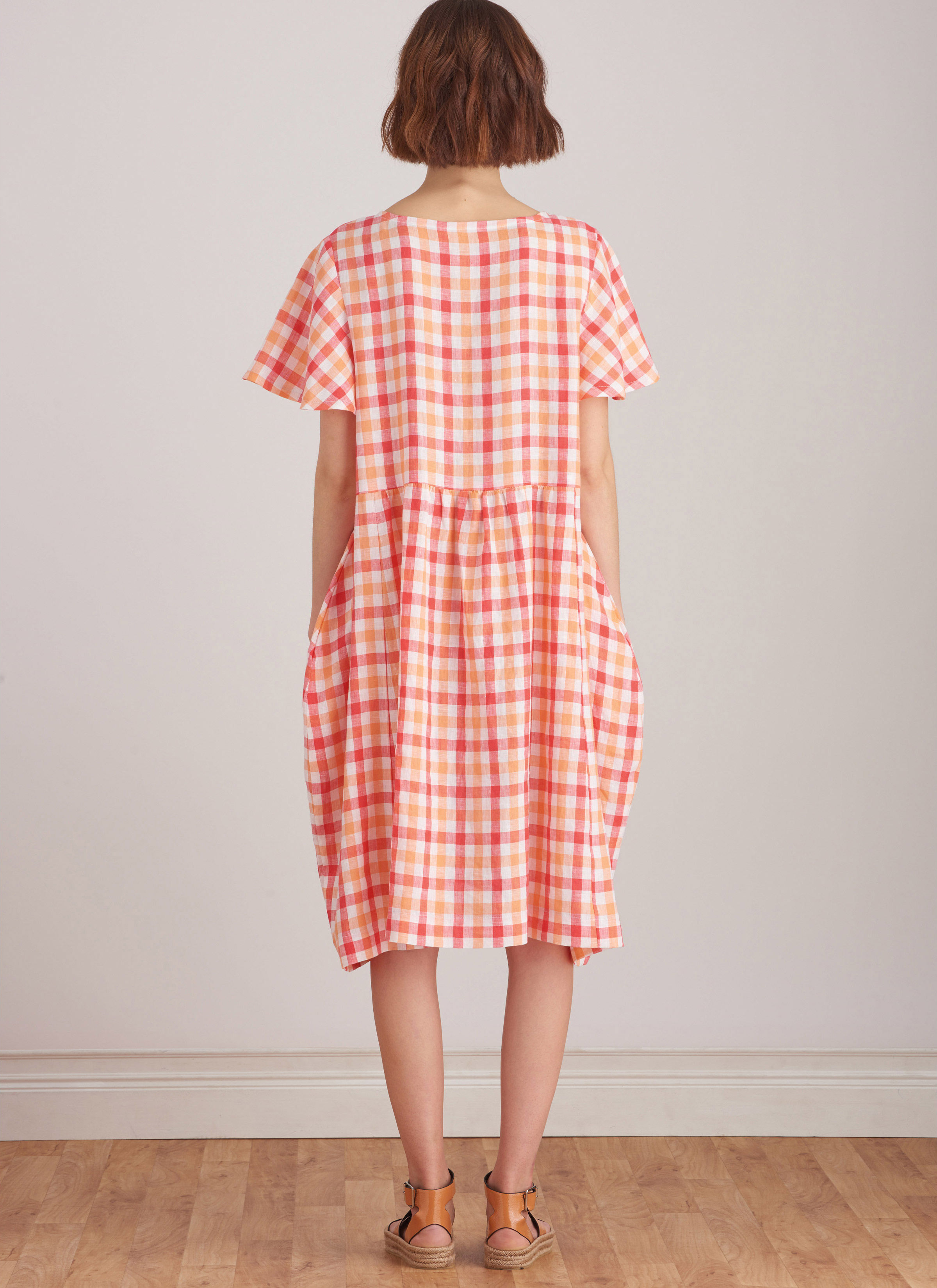 Simplicity S9596 | Misses' Pullover Dress and Knit Top by Elaine Heigl