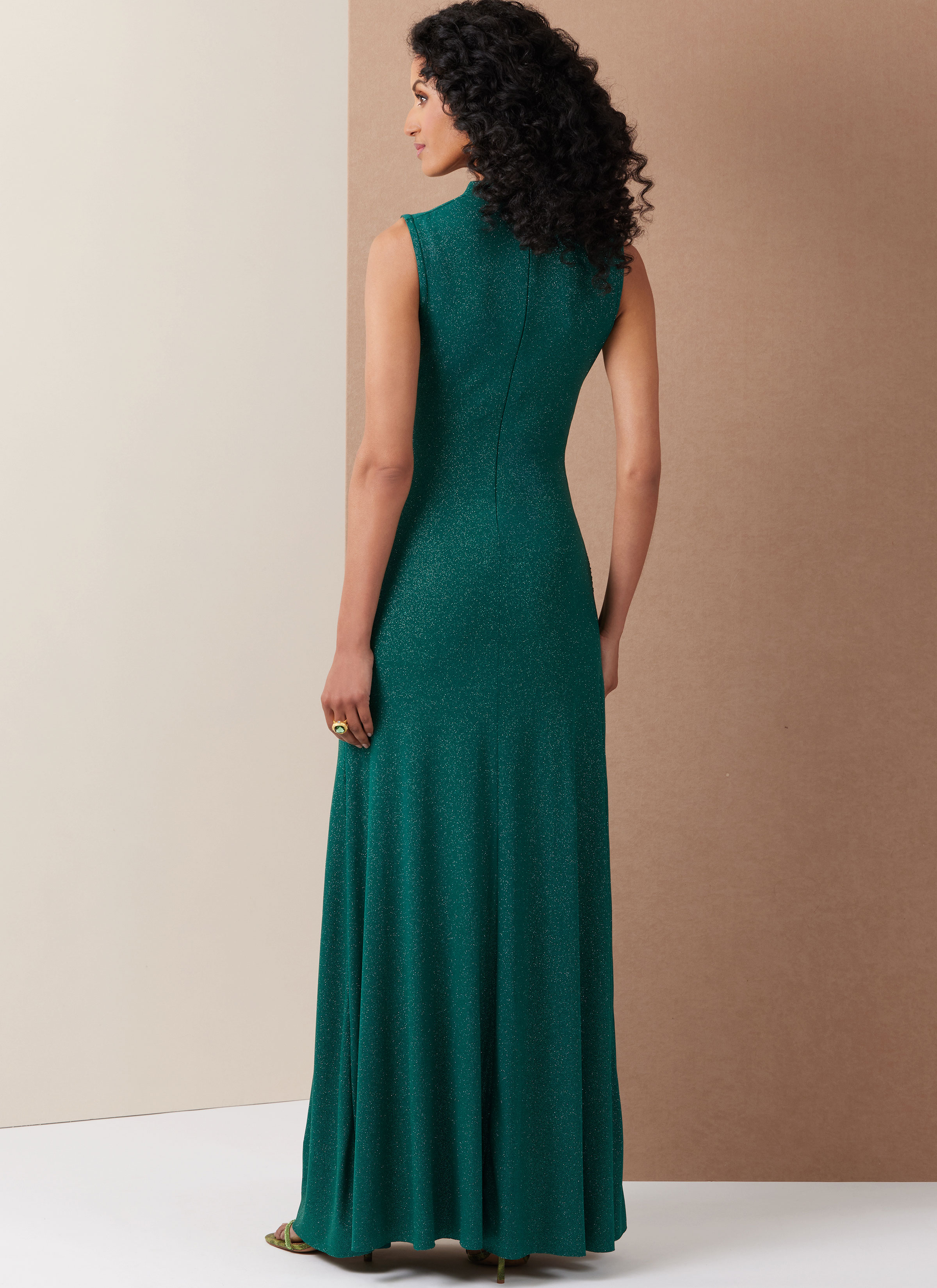 Vogue Patterns V2128 | Misses' Knit Dress with Ruching and Sleeve Variations
