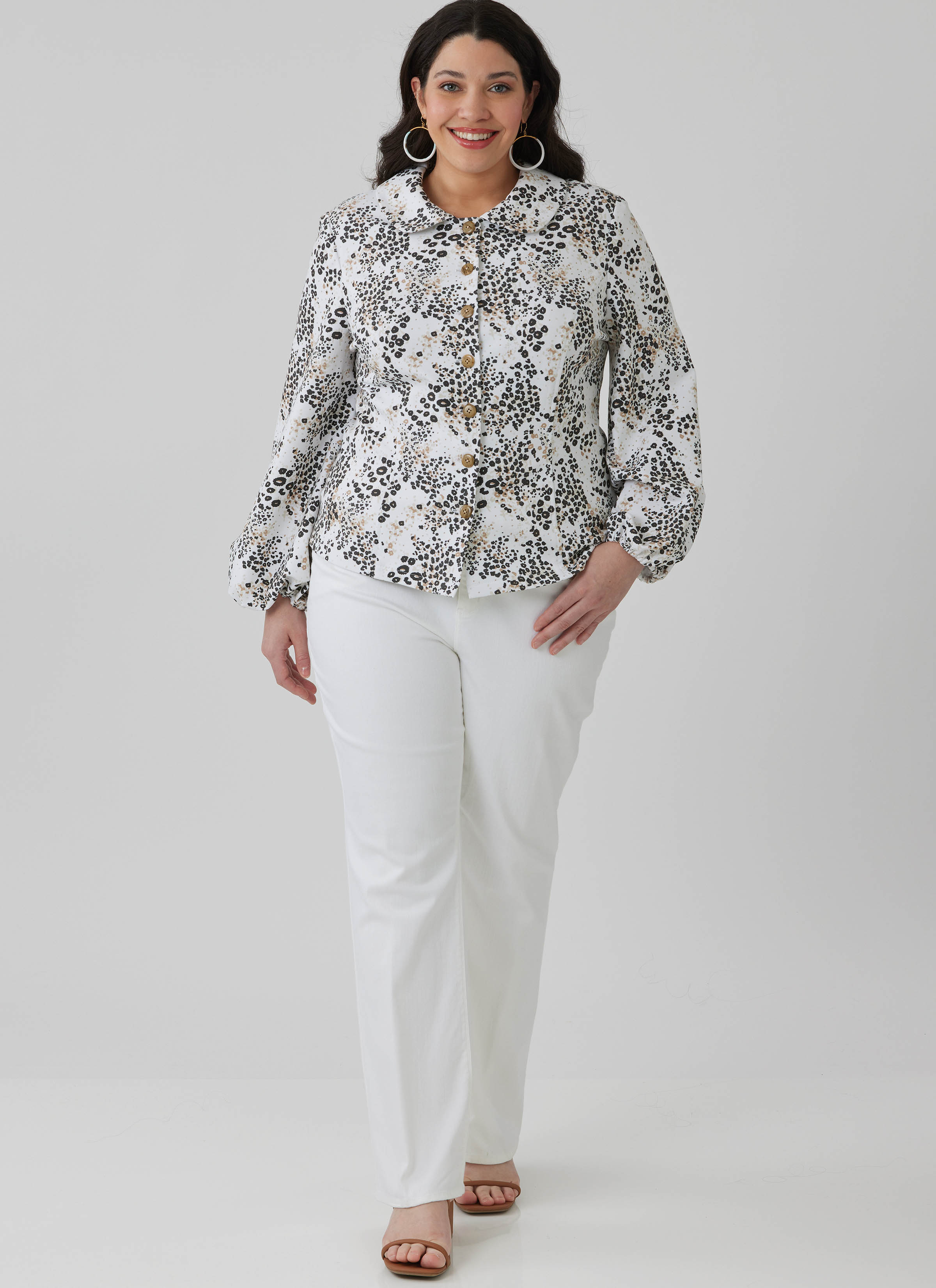 McCall's M8657 | Misses' and Women's Peter Pan Collar Knit Top with Sleeve Variations