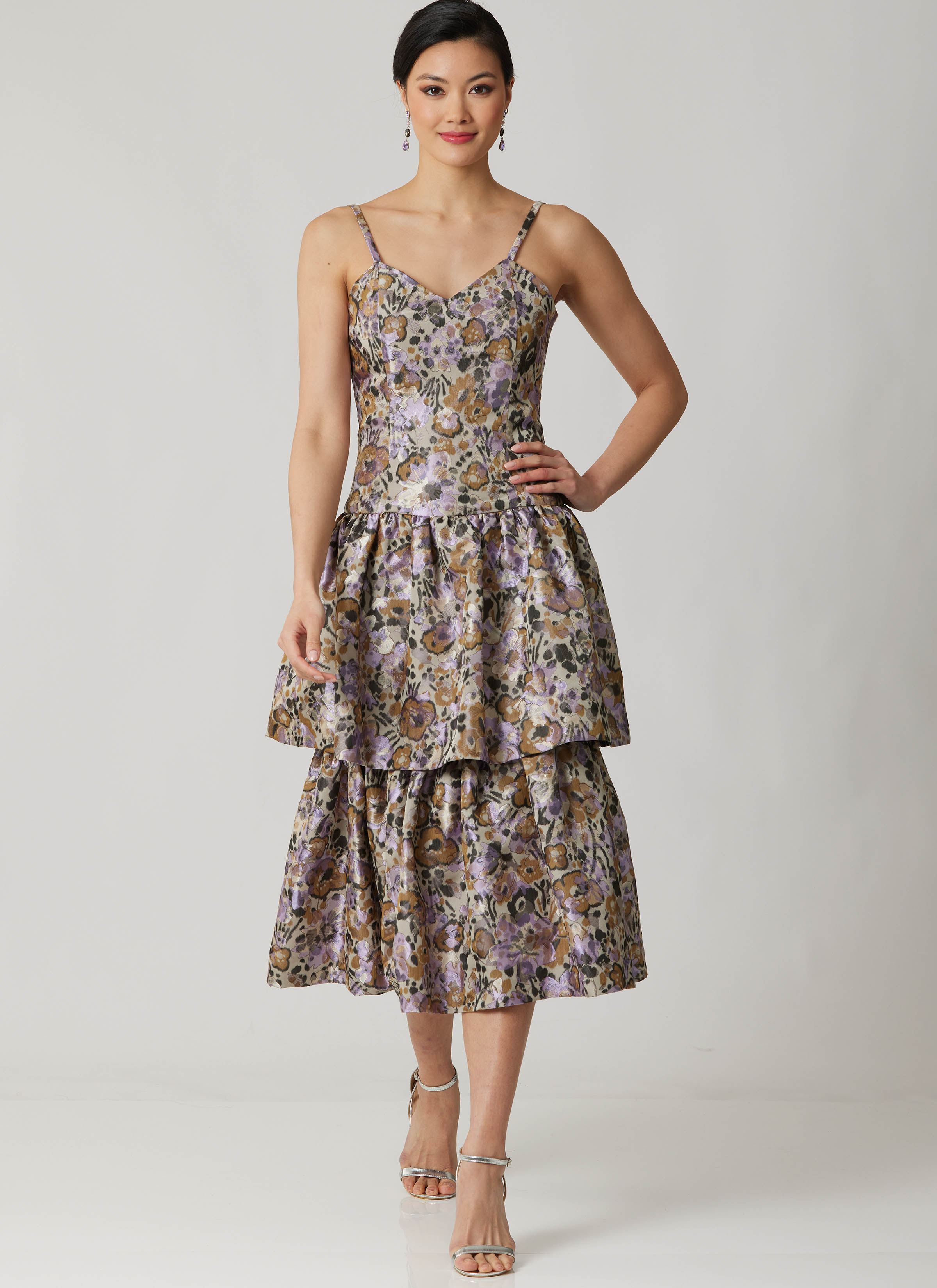 McCall's M8678 | McCall's Sewing Pattern Misses' and Miss Petite Dress with Detachable Tiered Skirt
