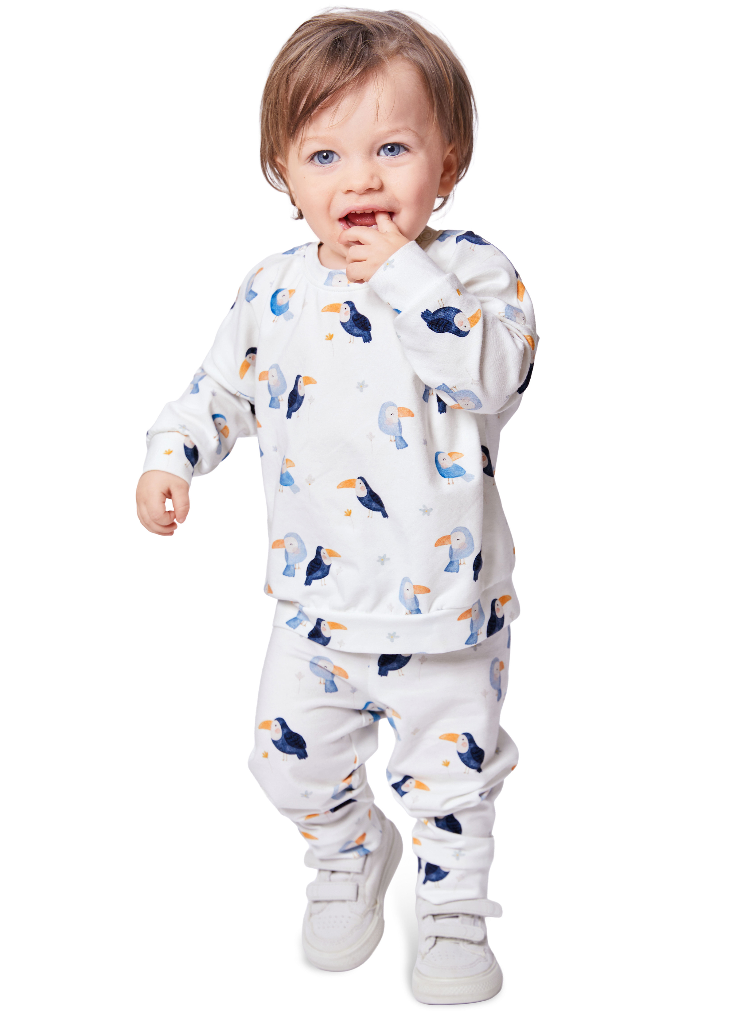 Burda Style BUR9186 | Burda Style Pattern 9186 Babies Sweatshirt and Pants