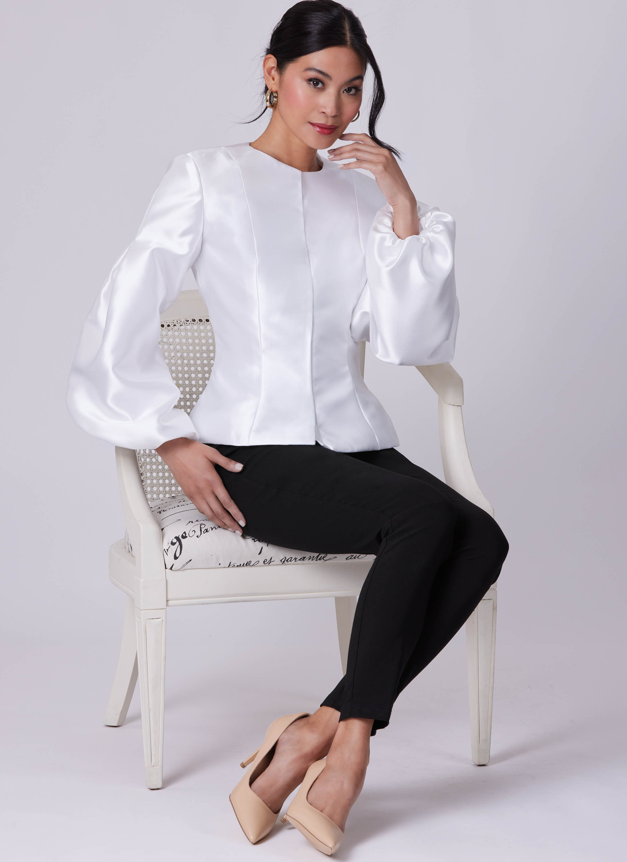 Simplicity S3272 | Simplicity Sewing Pattern Misses' & Women's Princess Seam Balloon Sleeve Top with Petite Lines