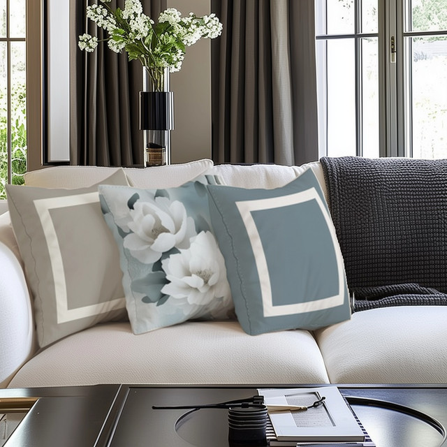 Hampton Blossom 3-Piece Throw Pillow Arrangement