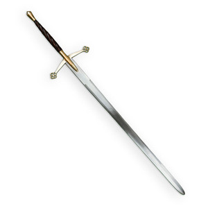 Claymore with Twisted Wood Grip Claymore with Twisted Wood Grip