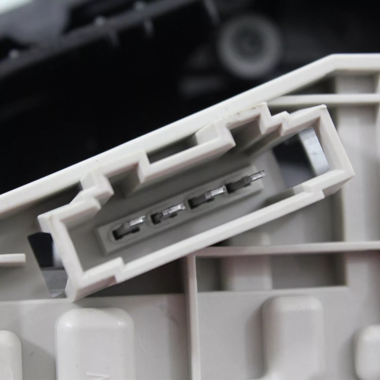 Tail Light For 2015 Volkswagen Jetta Passenger Side Inner Halogen Assembly CAPA