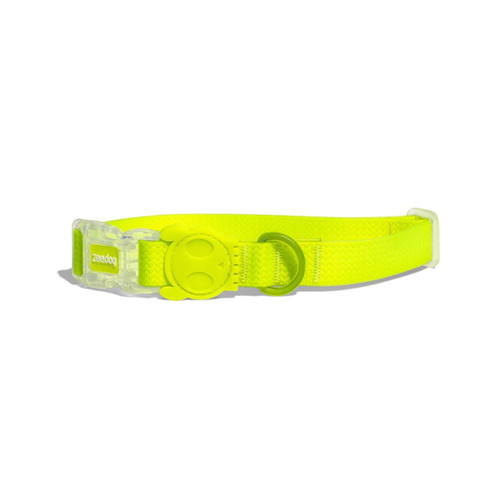 Zee.Dog Neopro Lime Collar: stylish, durable pet collar with a vibrant lime design for dogs.