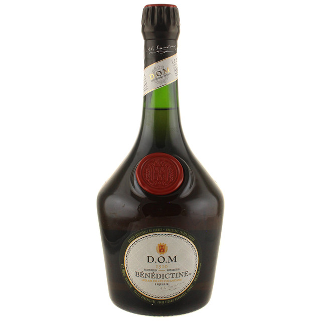 Cointreau 1L – Mission Wine & Spirits