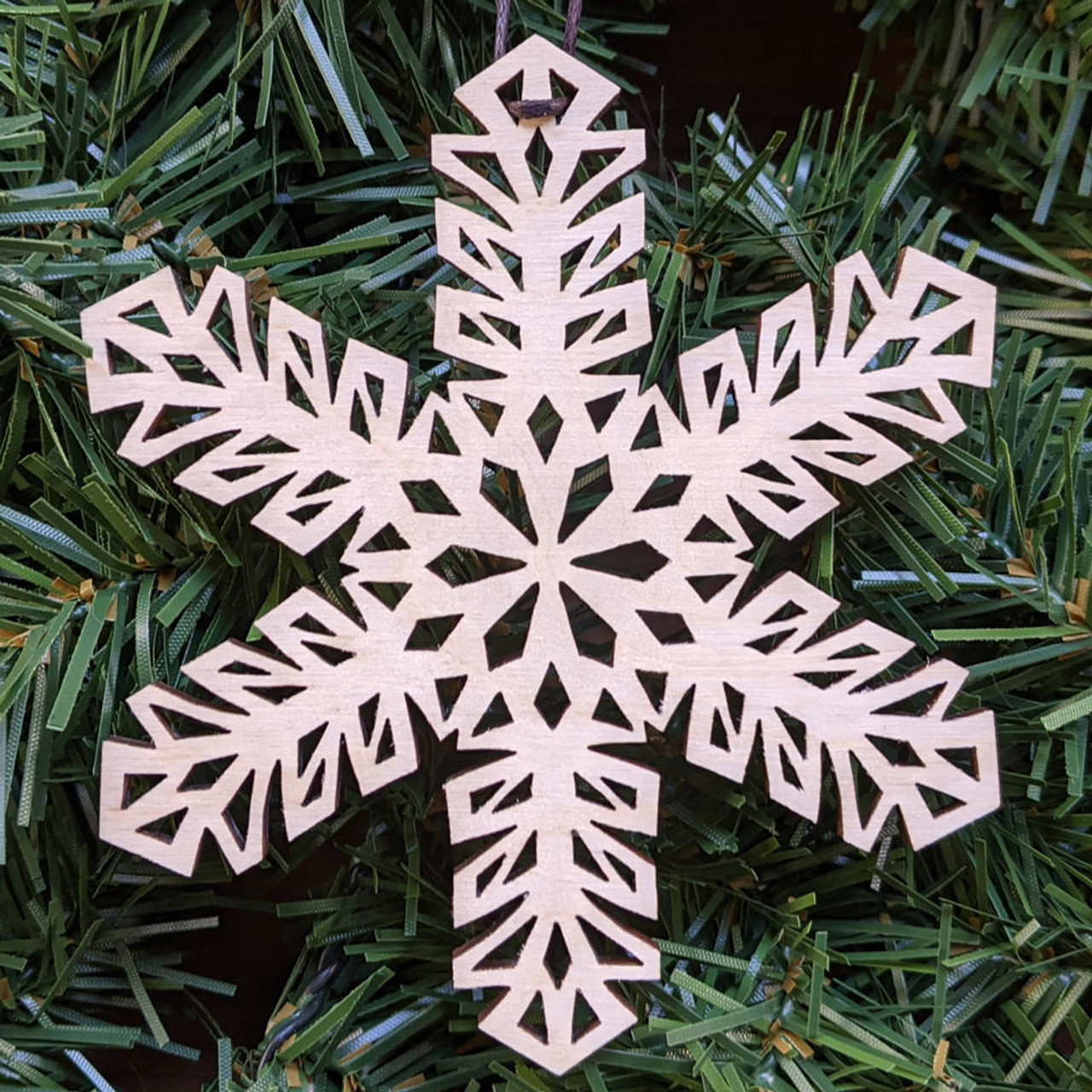 DIY Geometric Wooden Snowflakes -  Christmas wood, Christmas wood crafts, Wooden  snowflakes