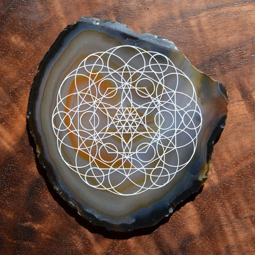 Heart Chakra Crystal Grid Design - Laser Engraved Agate by LaserTrees | Gemstone Metaphysical Art