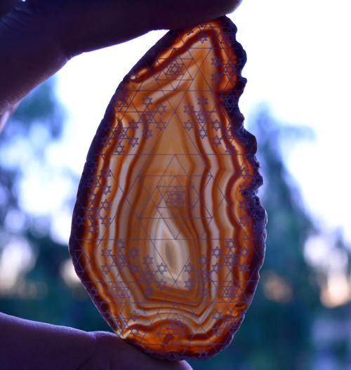 LaserTrees Tetrahedron Fractal - Laser Engraved Agate